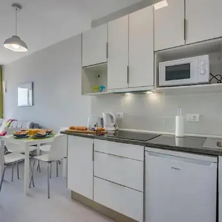 Apartamento Vista Mozzafiato Playa Paraíso